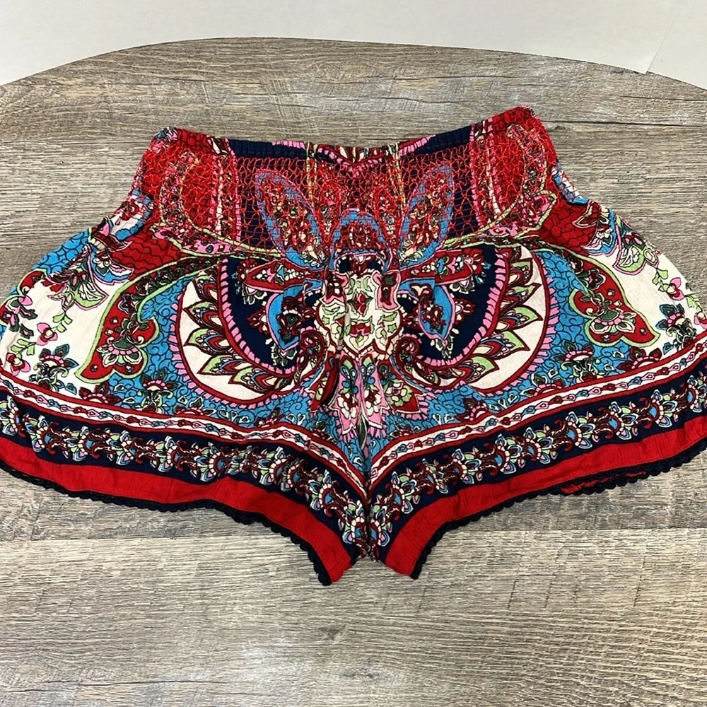 Patrons of Peace Smocked Waist Crotchet Trimmed Shorts XS